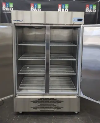 VWR GTVWG49FSSA Double Door Reach-In Stainless -20 C Commercial Freezer 49cf