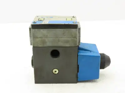 Used VICKERS _UNKNOWN_ Valves/Fittings Indiana US | Arrow Industrial #1365380