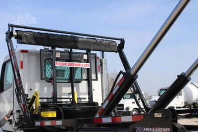 New | in-Stock 2027 PETERBILT 548 Rolloff Trucks Texas US | Roll Off Truck World #1492015
