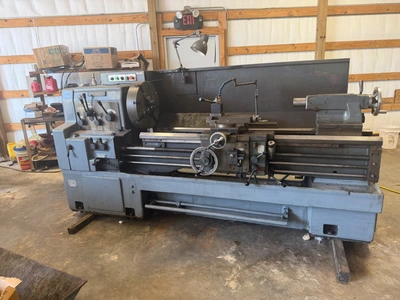 WHACHEON 20-1/2G X 60 Engine Lathes | PM Machines (4)