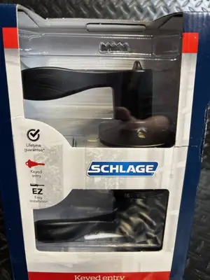 Schlage Accent Keyed Entry Door Lock - Model F51 V ACC 776 - 2 Keys Included