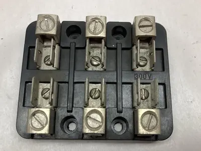 USED BUSSMANN 1B0066