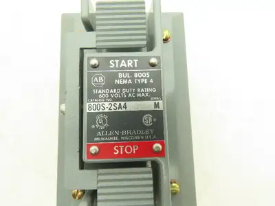 Allen Bradley 800S-2SA4 Pushbutton Start Stop Station 600VAC 5A N.O.N.C. Ser.M