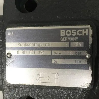USED BOSCH 0 811 021 024