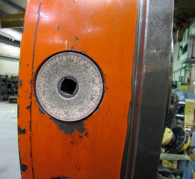 30" GIDDINGS & LEWIS Facing Head