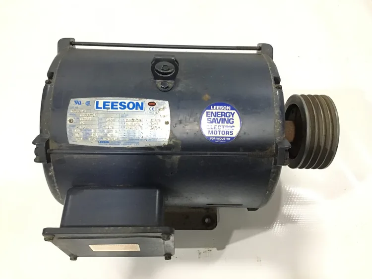 Used LEESON ⚙️ MODEL: LEESON 1213T11DB1C BUILT FOR GENERAL-PURPOSE AND HEAVY-DUTY EQUIPMENT USE A.C. Motors Pennsylvania US | Moses B Glick #990218