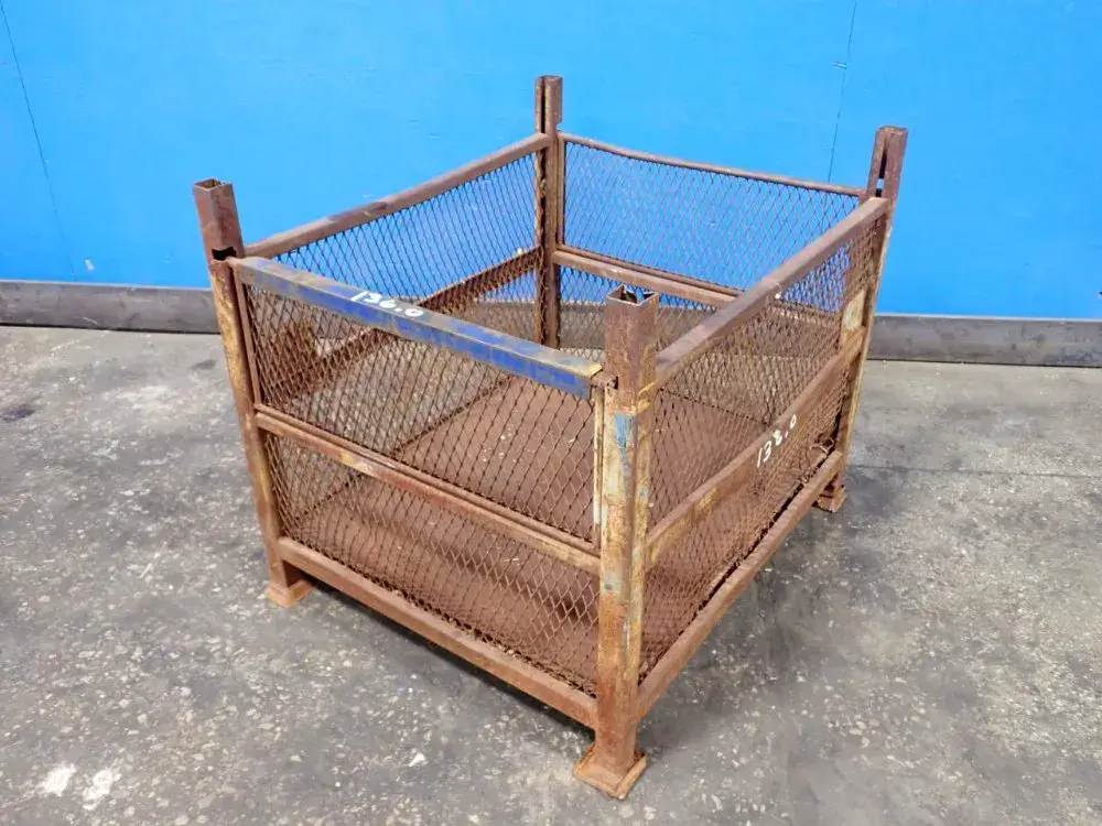 38" X 31" X 24" Wire Basket