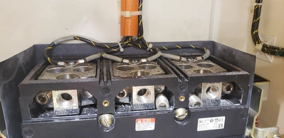 USED SQUARE D MHL36700