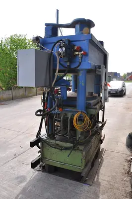 USED ZM 1000 TON