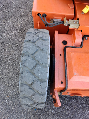 USED 2016 JLG E300AJP