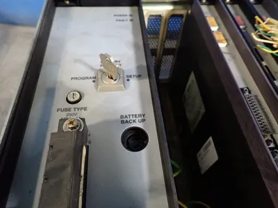 Used RELIANCE ELECTRIC 8034568S PLC Chassis Ohio US | HGR 24 #1149255