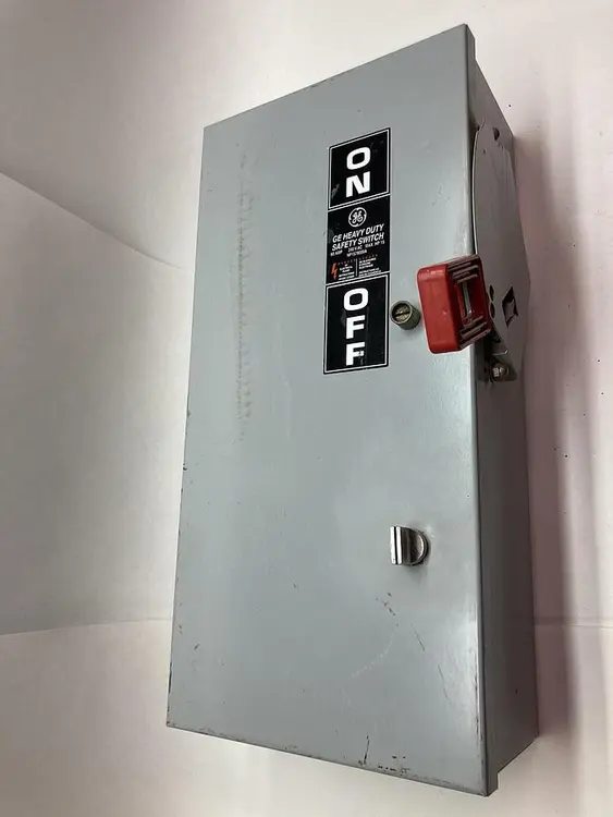 Used GENERAL ELECTRIC TH3363M Miscellaneous Equipment (Electrical & Power) | Surplus Asset Holdings #1202419