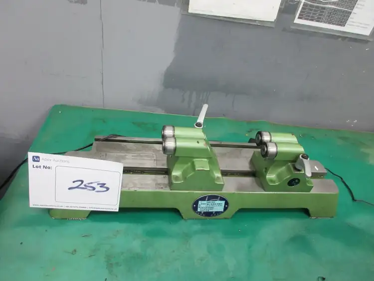Used _UNKNOWN_ _UNKNOWN_ Bench Centers TW | Apex Group #1551601