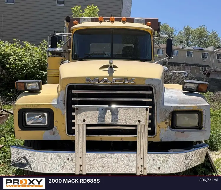 Used 2000 MACK RD688S Dump trucks New York US | Proxy Equipment #1388826