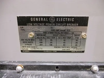Used GE AKR-8D-100 Circuit Breakers Ohio US | Equipment Recovery Corp. #1329703
