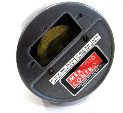 NEW MERCOID FM-437SS-153-3511 TEMPERATURE SWITCH FM437SS1533511