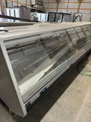12-0060 Hussmann SMBT Meat and Deli Cases