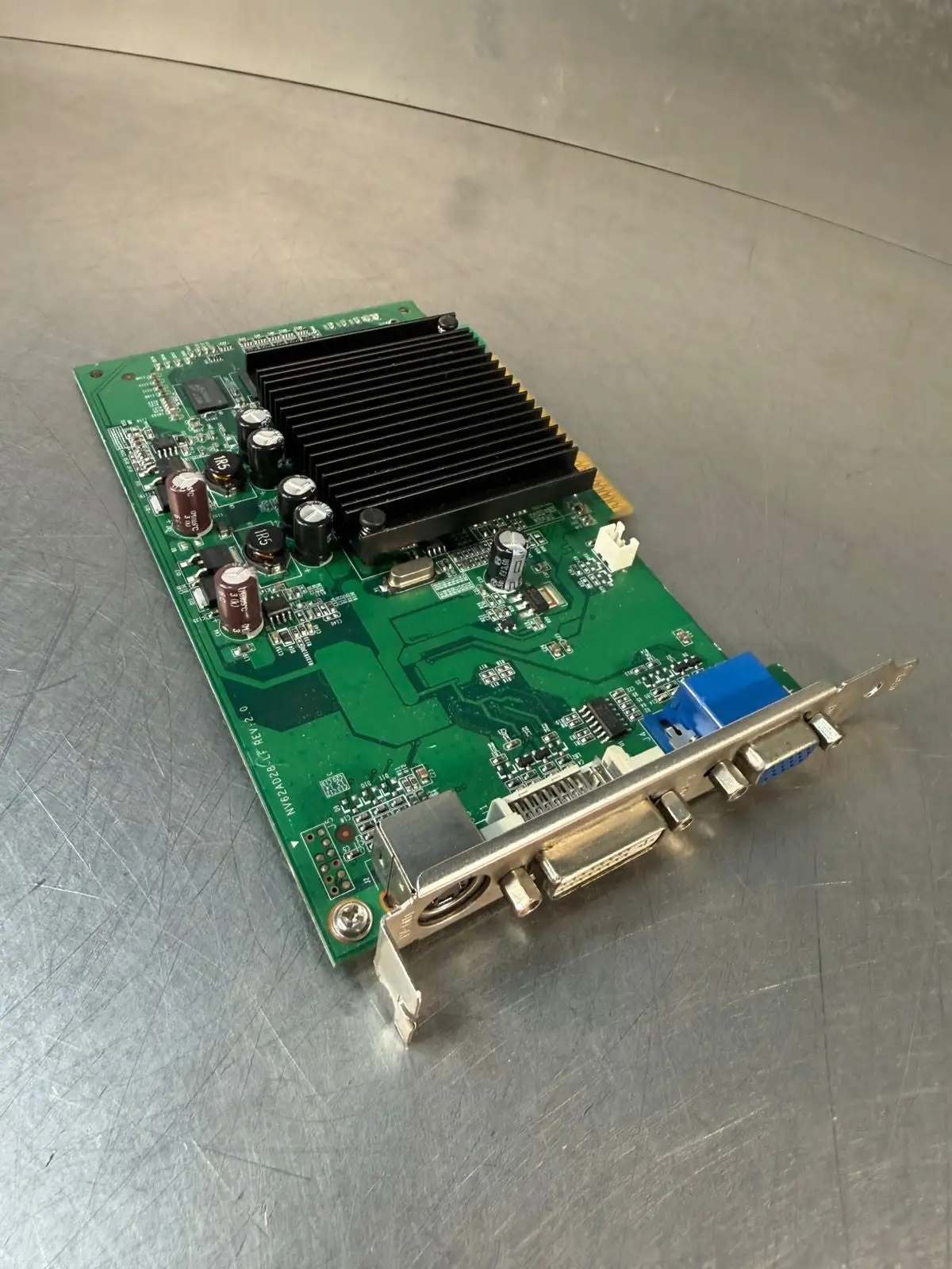 Nvidia Geforce 512-A8-N403-LR 512MB (5.4.2)