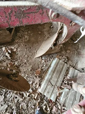 INTERNATIONAL 550 plow | Iron Listing (11)