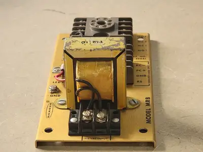 Used BANNER MRB Misc Electrical & Power Parts British Columbia CA | Lenmark #254568