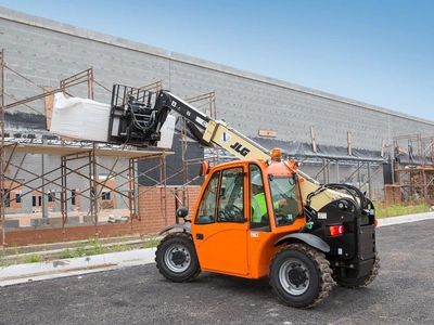 USED 2020 JLG G5-18A