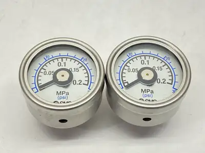 USED SMC PNEUMATIC REGULATOR PRESSURE GAUGE 0-30PSI LOT OF 2