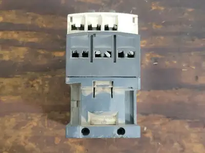 USED TELEMECANIQUE LC1D18G7