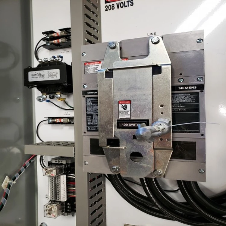 Used _UNKNOWN_ ES4T20R1KGB Disconnects British Columbia CA | Savona Equipment LTD #1169057