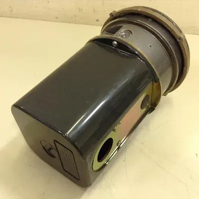 USED DWYER 3003