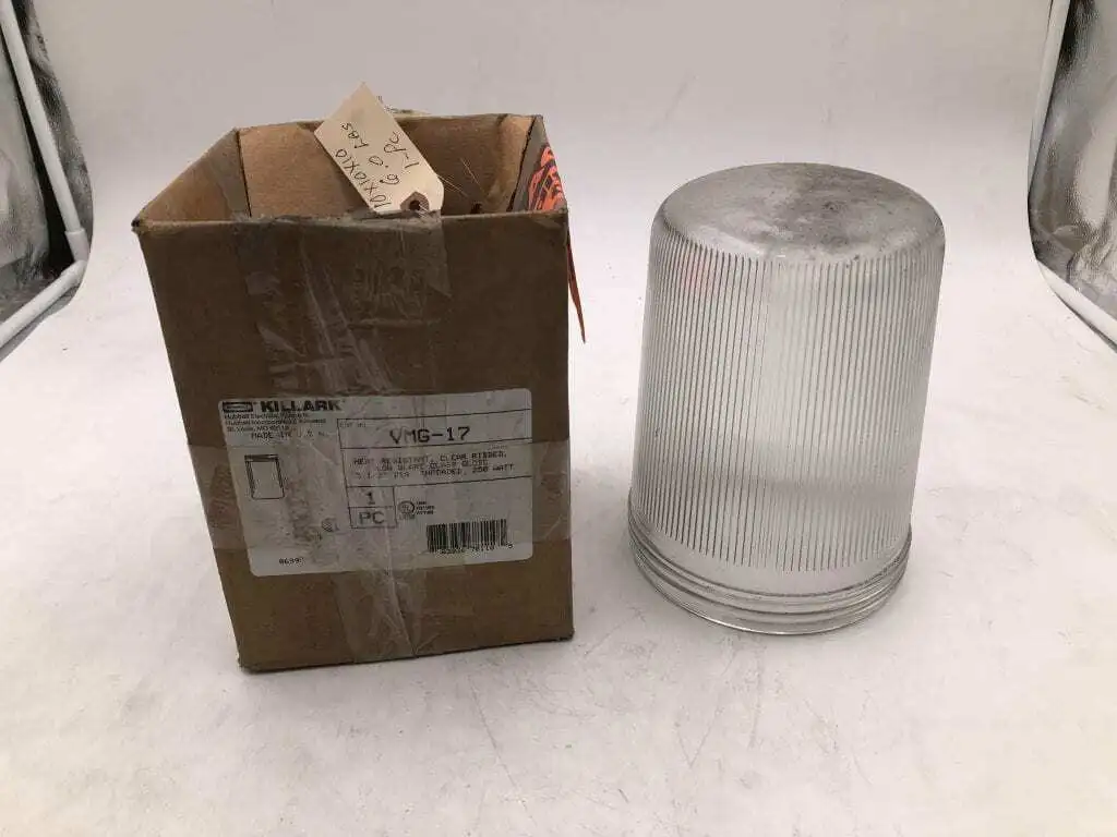 Killark UMG-17 5-1/2″ Heat Resistant Clear Glass Globe 250W NIB