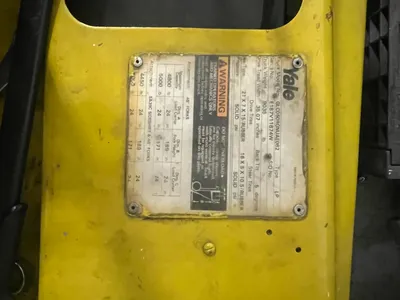 YALE GLCO50RGNUAE083 forklift | Universal Press & Machinery (UPM) (2)