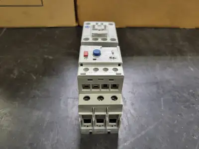 USED ALLEN-BRADLEY 100-C09EJ10