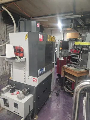 2012 HAAS OM-2A Vertical Machining Centers | 520 Machinery Sales LLC (1)