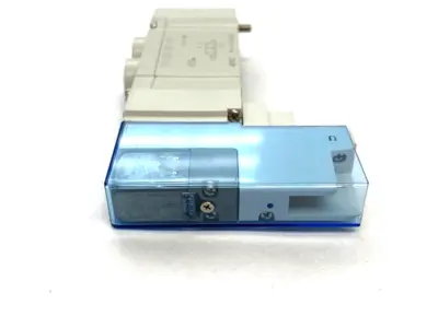USED SMC SOLENOID VALVE 4/5-PORT 0.15~0.7MPA