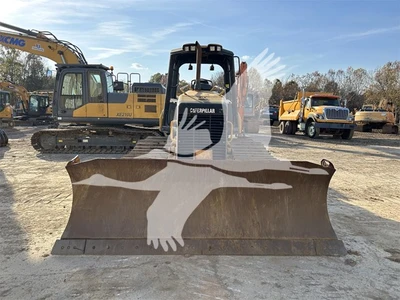 USED 2010 CATERPILLAR D5K LGP