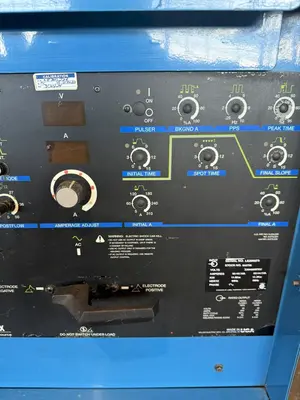 MILLER SYNCROWAVE 250DX TIG WELDER: STOCK #24044