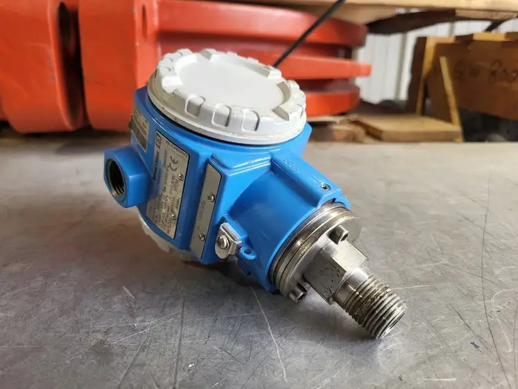 Used ENDRESS+HAUSER PMC71-UBC1P2RABAU Misc Electrical & Power Parts British Columbia CA | Lenmark #254047