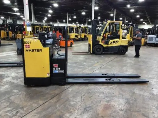 Used 2022 HYSTER BE080ZHD Pallet Jacks | Russell Equipment #723629