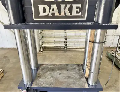 USED 1988 USED DAKE PRESSES DAKE 27-844 PRESS