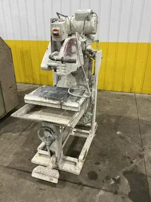 7.5 HP X 20" MK WET BRICK AND BLOCK SAW: YOBRO #25031