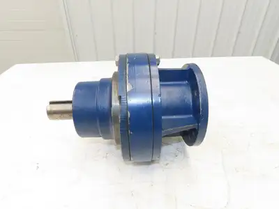 Sumitomo Cyclo CNFX-4110G-17/G112/C160 Inline Gearbox 17:1 Reducer 3.17kw 88rpm