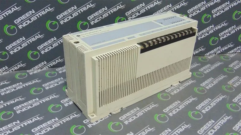 Allen Bradley 1745-E105/C SLC 100 Relay Output Expansion Unit Used