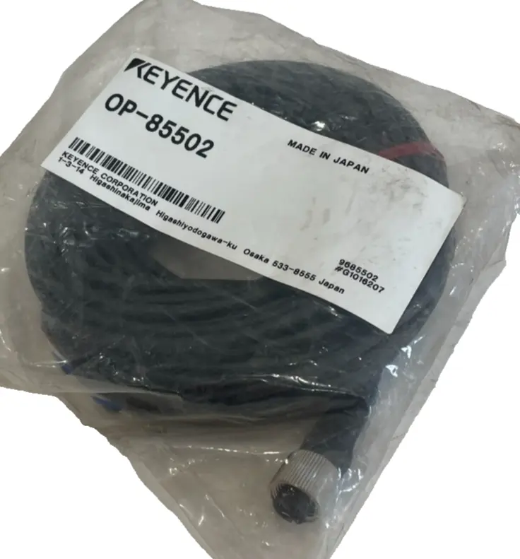 NEW KEYENCE OP-85502 CONNECTOR CABLE CORDSET OP85502