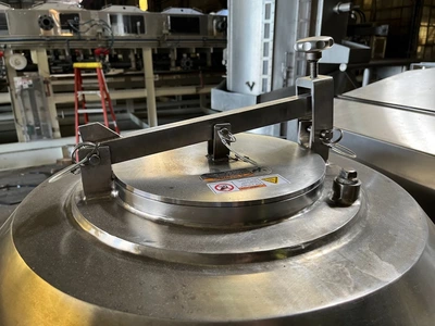 Used _UNKNOWN_ _UNKNOWN_ Double Cone - V Rotary Vacuum Dryers Ohio US | Federal Equipment Company #1553233