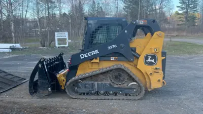 USED 2024 Deere 317G