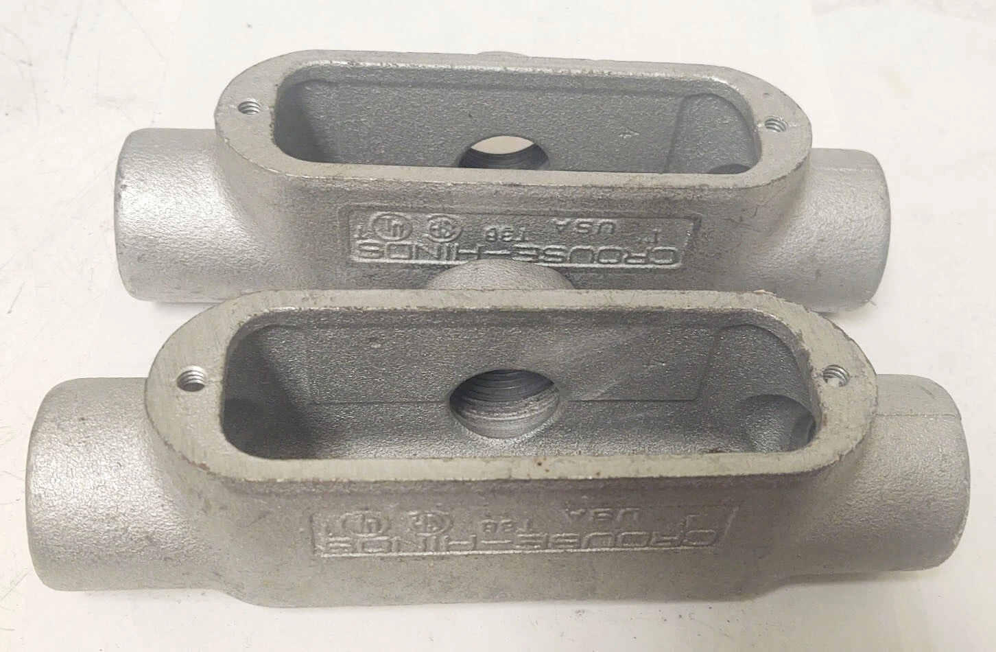 🔥(2 PCS) CROUSE HINDS T38 FORM 8 1" CONDUIT BOX
