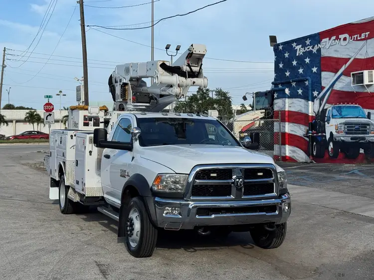 Used 2018 ALTEC AT41M Bucket (boom) trucks Florida US | Truck and Van Outlet #1509172