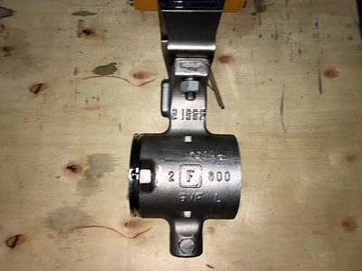 Fisher V-Ball Control Valve type V200 size 2" Unused