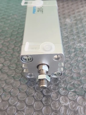 NEW Festo 557088