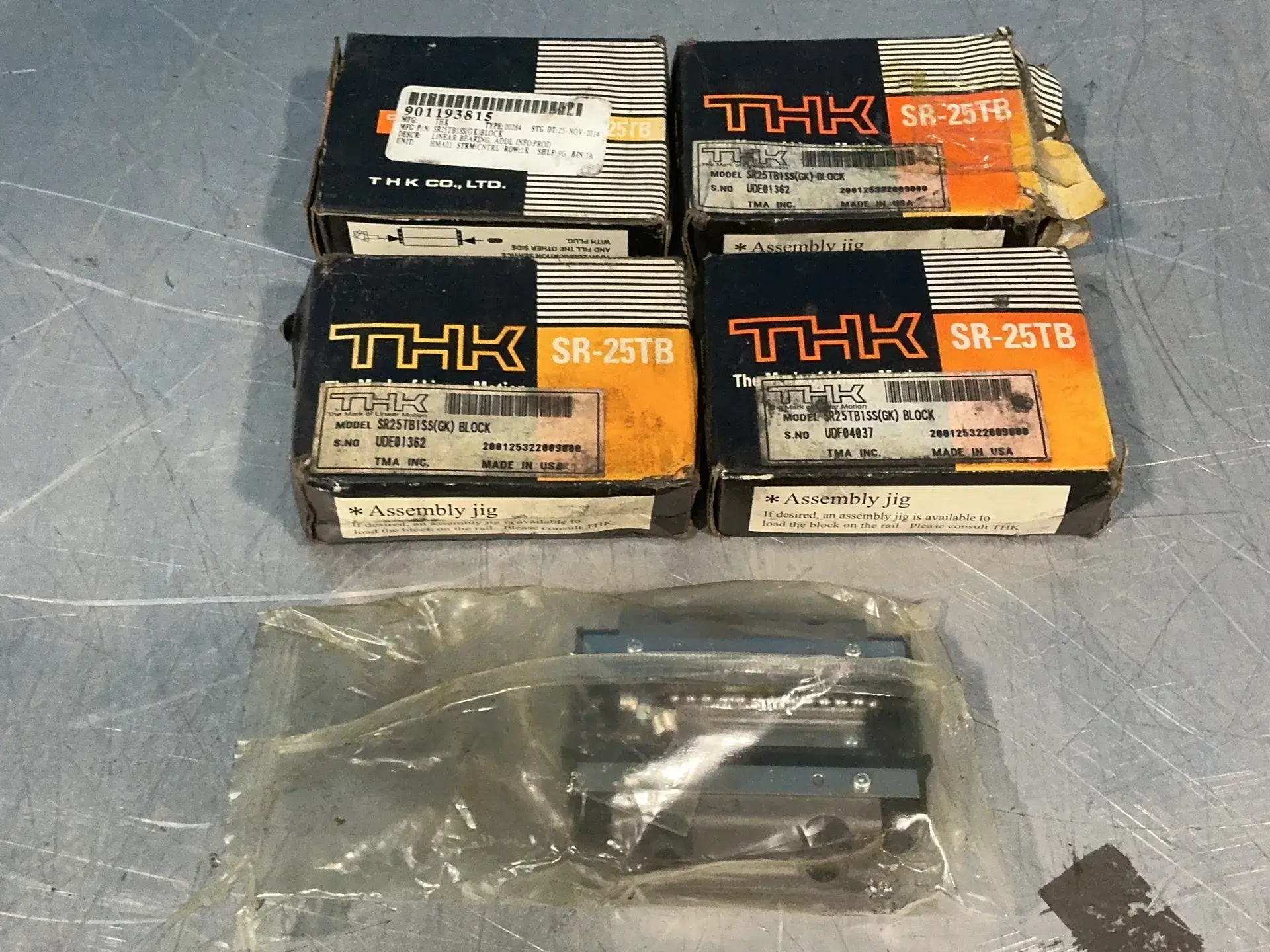 New | in-Stock THK SR25TB1SS(GK) BLOCK Tooling & Accessories (Other) Ohio US | HGR 24 #1300767